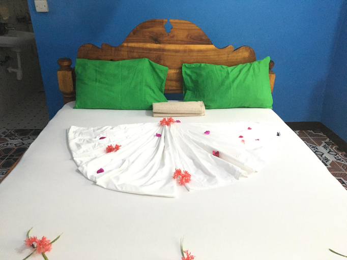Bedroom 2, Mount Zion Lodge, Kati