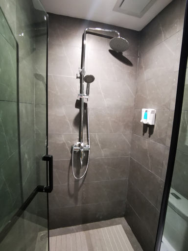 Bathroom 2, Homeinn Ease Hotel (Enshi Railway Station), Enshi Tujia and Miao