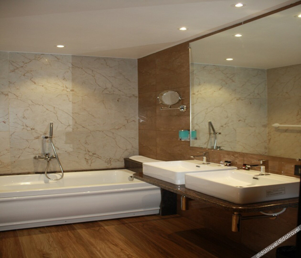 Bathroom 3, Hotel Ganga Sagar, Dakshina Kannada