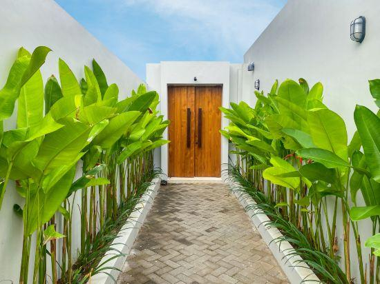 3, The Aurum Canggu, Badung