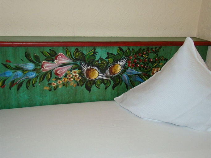 Bedroom 3, Hotel Hirsch, Ortenaukreis