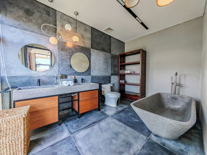 Bathroom 4, Ketewel Beach Villas and Spa, Gianyar
