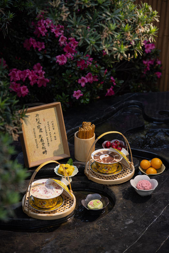 Food & Drinks 5, Wudangshan Jianguo Hotel, Shiyan