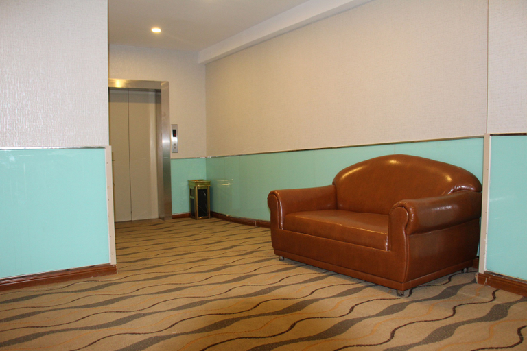 Others 5, Yijia Business Chain Hotel, Shanghai