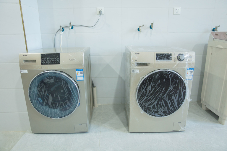 Bathroom 2, Tuofeng International Hotel, Jiuquan