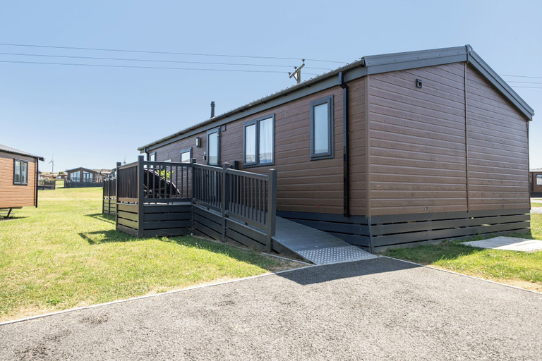Exterior 5, Atlantic Breeze Luxury Lodge Sleep 6, Devon