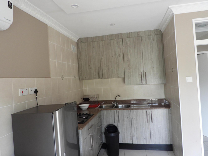 4, 2 Bedroomed Apartment With En-suite and Kitchenette - 2067, Harare