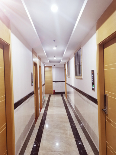 Others 4, Shang Ming Apartment, Guangzhou