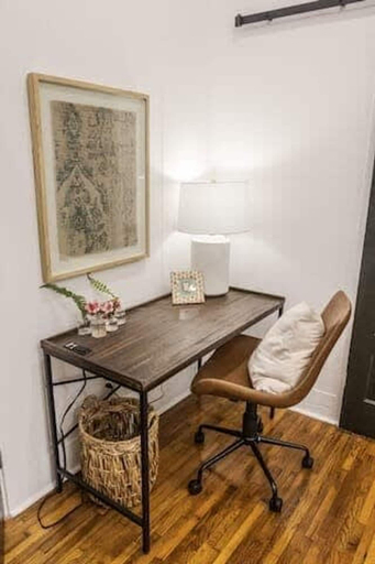 Room 4, Group-friendly Lafayette Stay, Lafayette