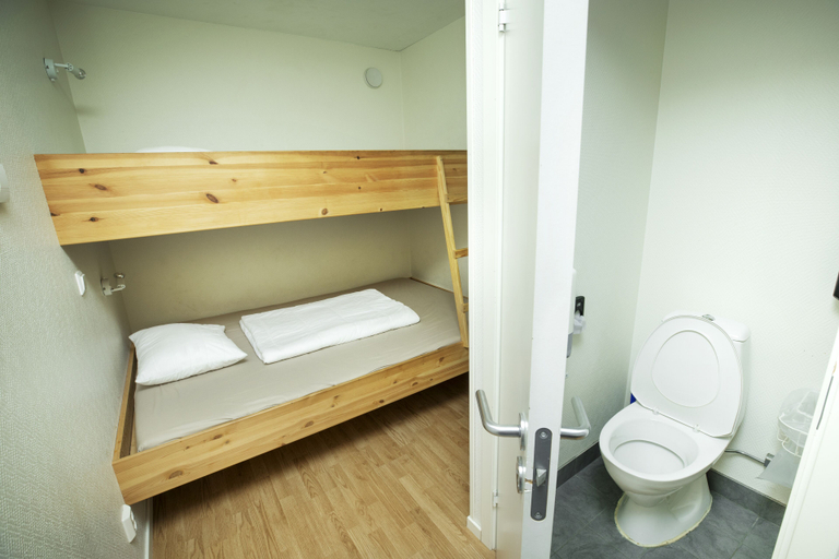 Bathroom 4, First Camp Sundsvall – Fläsian, Sundsvall