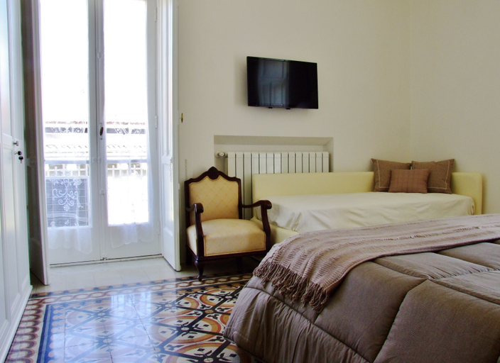 Bedroom 4, B&B L'Una di Notte, Salerno