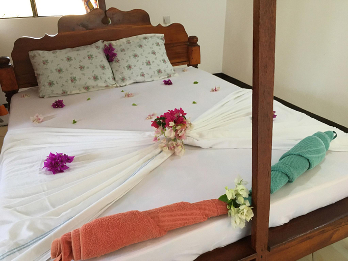 Bedroom 2, Mount Zion Lodge, Kati