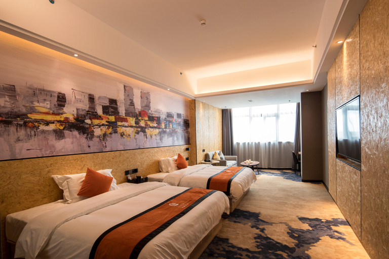 Bedroom 2, Burton Hotel, Jieyang