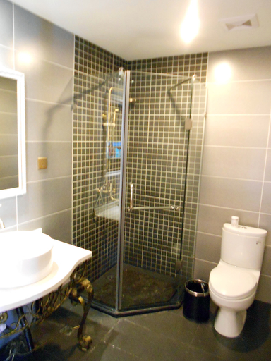 Bathroom 2, Jijia Hotel, Lijiang