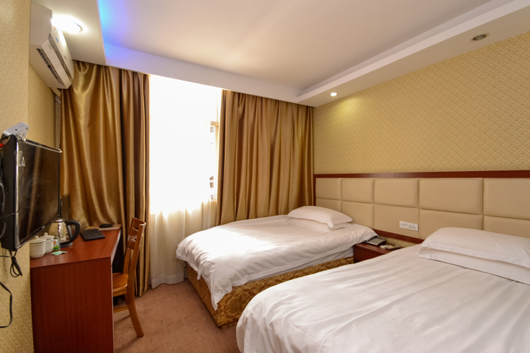 Bedroom 2, Ruihao Hotel, Lishui