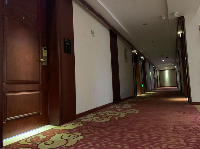 Others 4, Carnival Hotel, Shangrao
