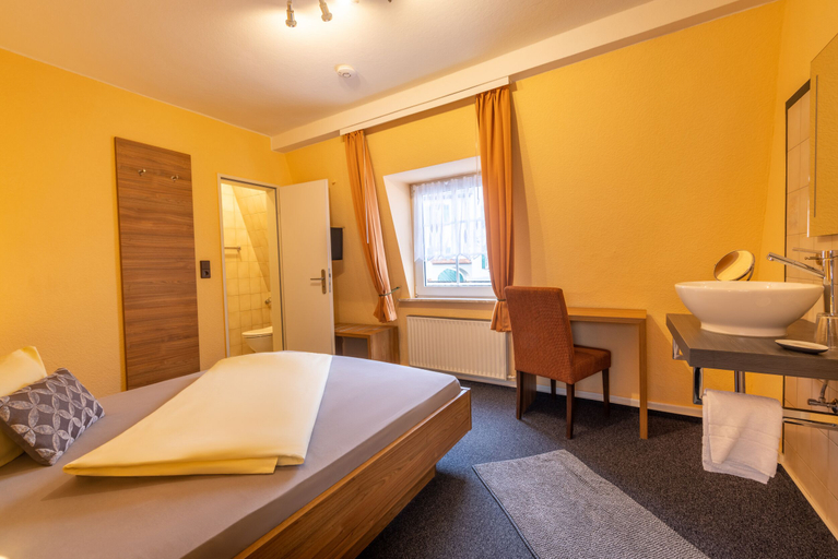 Bedroom 3, Zur Lindenau, Rheingau-Taunus-Kreis