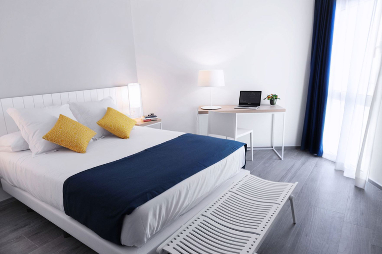Bedroom 3, Hotel Agaró, Cádiz