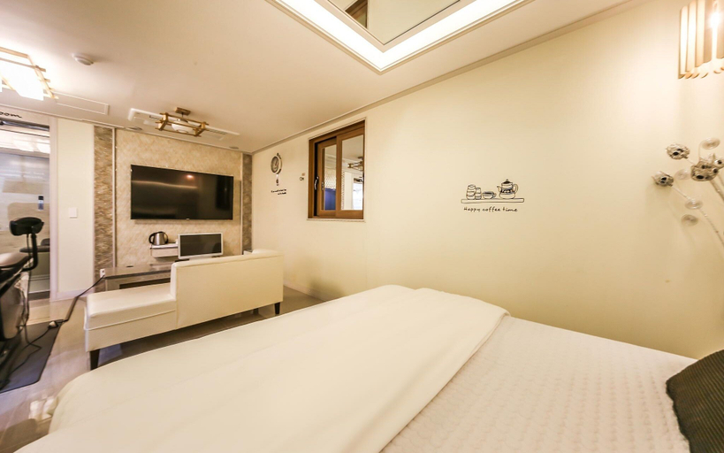 Bedroom 3, Ulsan Junggu Time, Jung