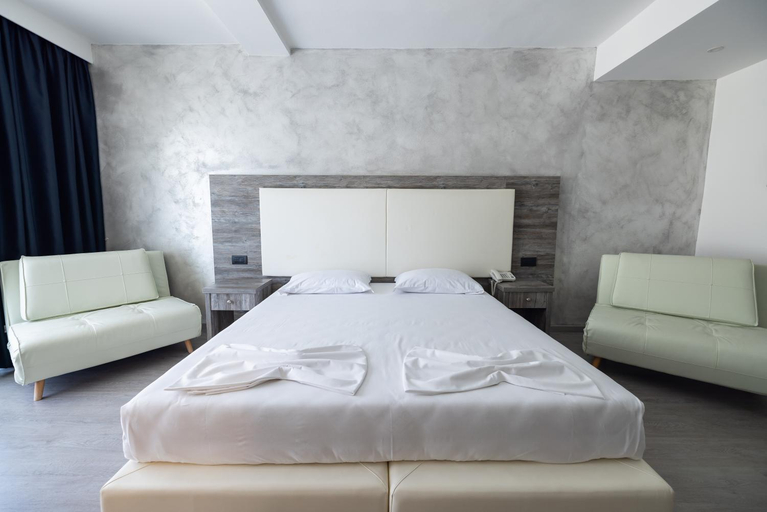 Bedroom 2, Hotel De Nac, Trento