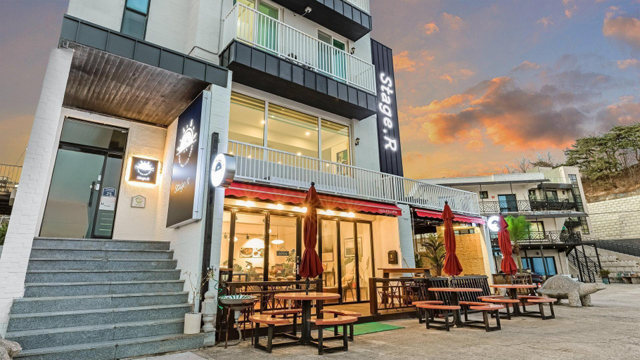 Exterior & Views 1, Gosung StageR, Goseong