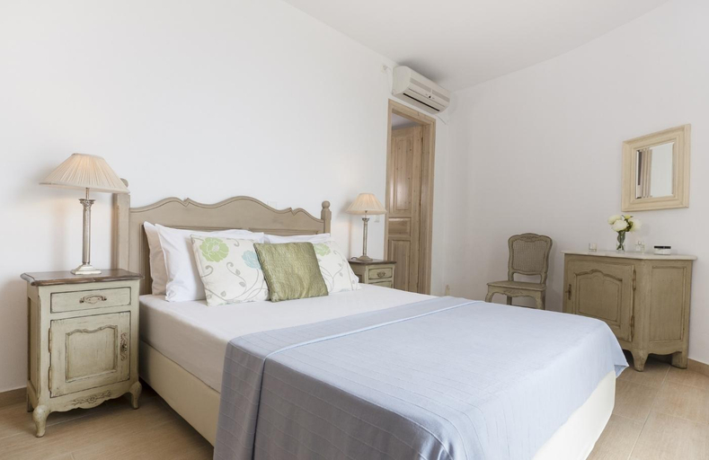 Bedroom 2, Villa Kalithea, Ionian Islands
