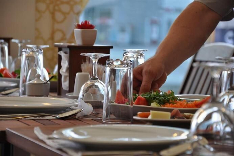 Food & Drinks 4, Kadhirga Hotel, Ondokuz Mayıs
