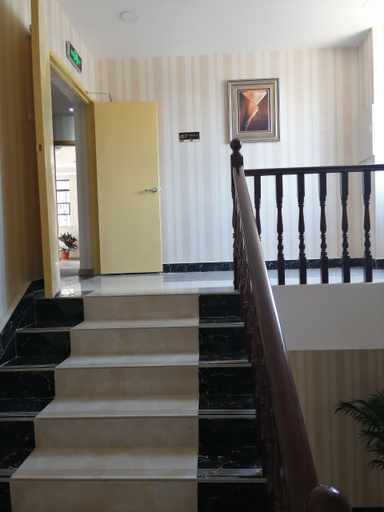 Others 5, Jinyuquan Hotel, Ezhou