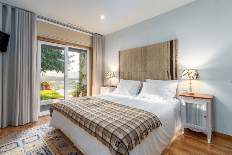 Bedroom 4, Casa da Avó Chiquinha, Montalegre