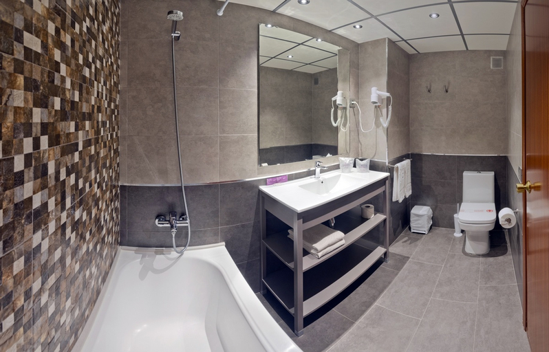 Bathroom, Voramar Cambrils, Tarragona