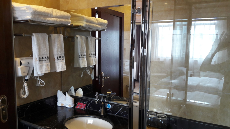 Bathroom, Rongdu Hotel, Chuxiong Yi