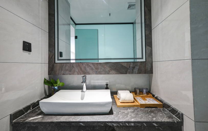 Bathroom 3, FuGou QianNa Hotel Journey, Zhoukou