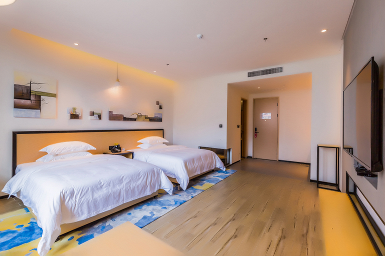 Bedroom 2, E-tour Cultural Hotel (Zhaoqing Station Qixingyan Branch), Zhaoqing