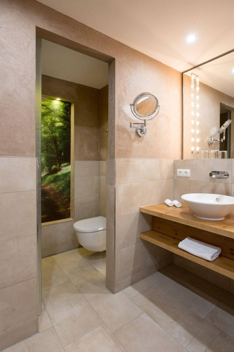 Bathroom, Berghotel Jägerhof, Ravensburg