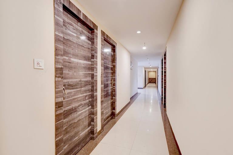 Lobby 4, Fabhotel Vaishnavi Inn, Hyderabad