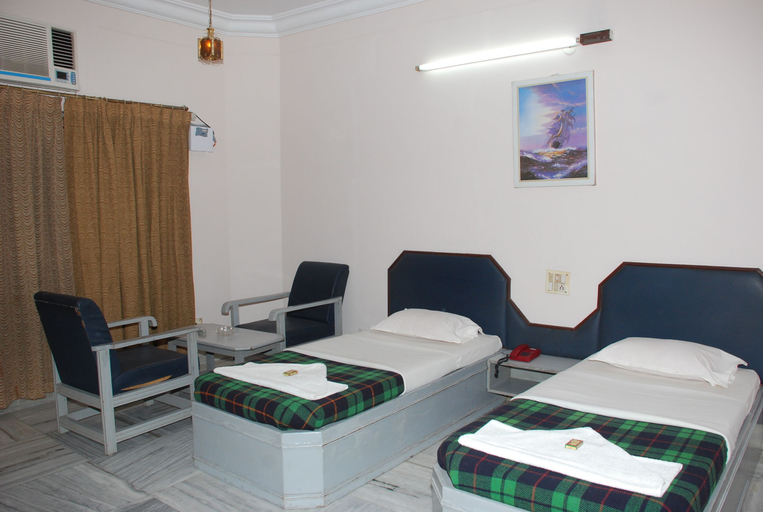 Bedroom 3, Kyriad Sarvesh Gangavathi Hampi, Koppal