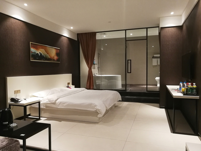 Bedroom 2, Dongyue Hotel (Guangzhou Xiamao), Guangzhou