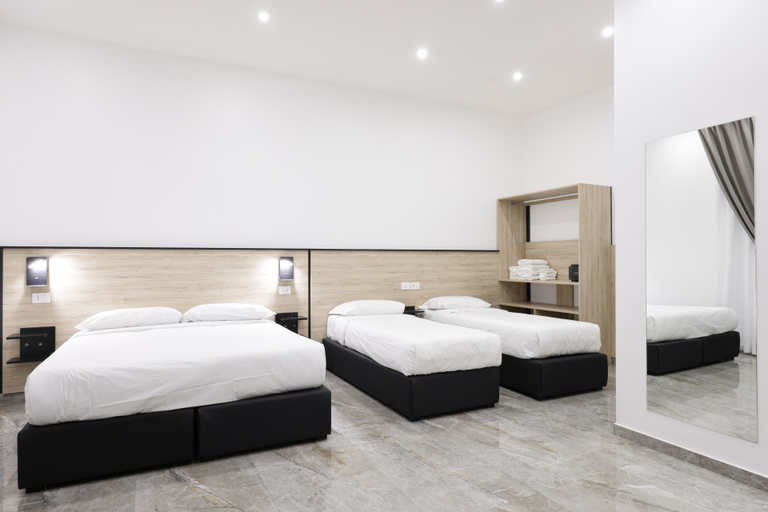 Bedroom 4, BORGO CASANOVA, Napoli