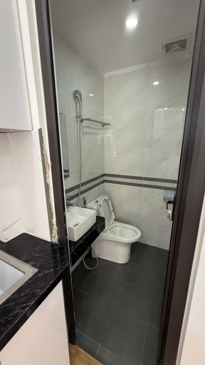 Bathroom 4, Era Apartment 491 De La Thanh, Ba Đình