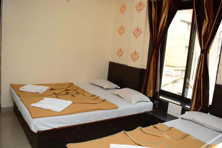 Bedroom 2, Sai Sampada NX, Ahmadnagar