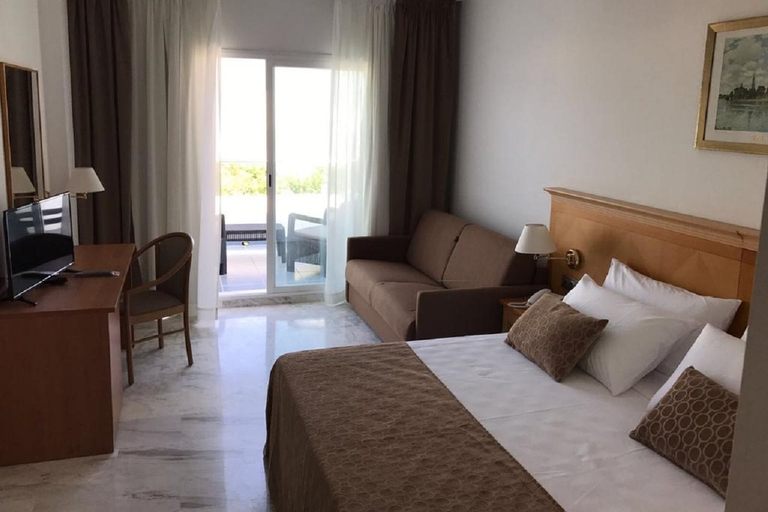 Bedroom 3, ALEGRIA Costa Ballena Aquafun & Spa, Cádiz