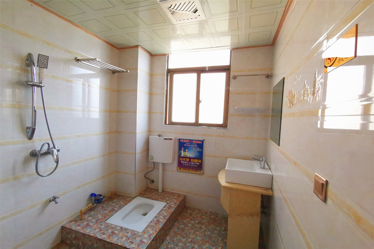 Bathroom 3, Shangrao Yuanzhuang Business Hotel, Shangrao