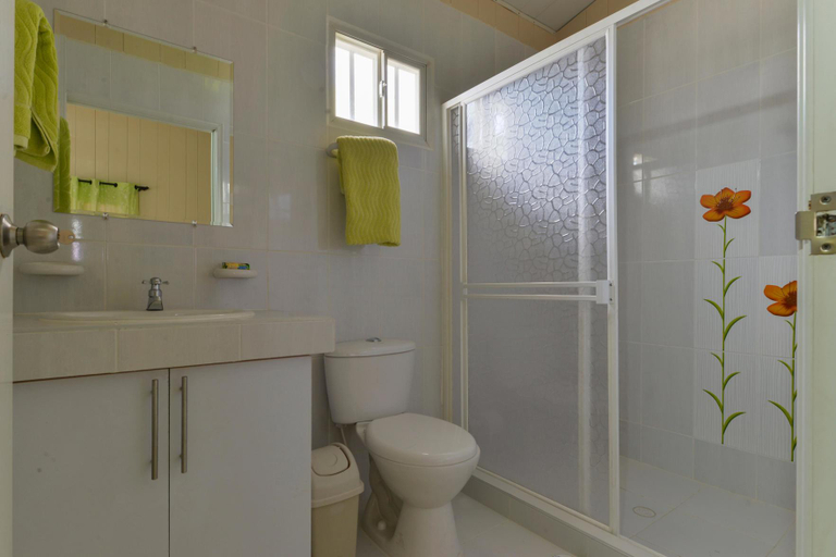 Bathroom 4, Tropical Coral, San Andrés
