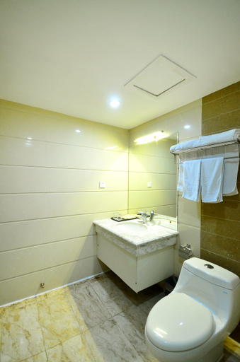 Bathroom 3, Anye Holiday Hotel, Xiaogan