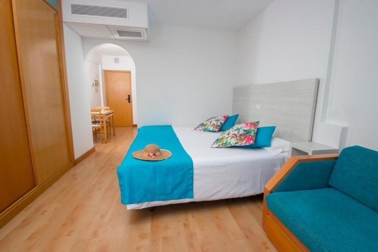 Room 5, Hotel Green Field, Las Palmas
