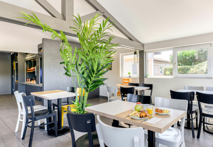 Food & Drinks 5, B&B HOTEL Narbonne 1, Aude