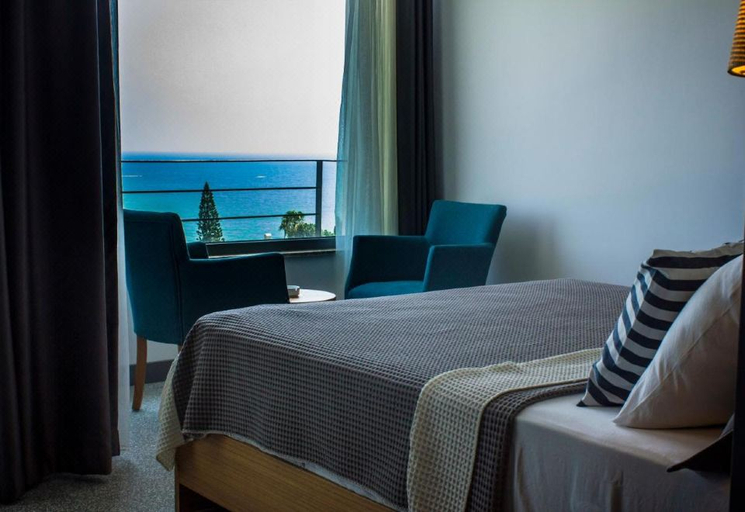 Bedroom 5, Port Marina Hotel, Karataş