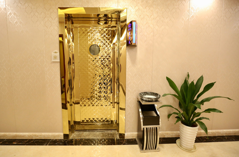 Bathroom, Eastern City International Hotel, Hengyang