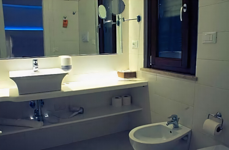 Bathroom 3, Boutique Hotel e Spa Citta Bianca, Pescara