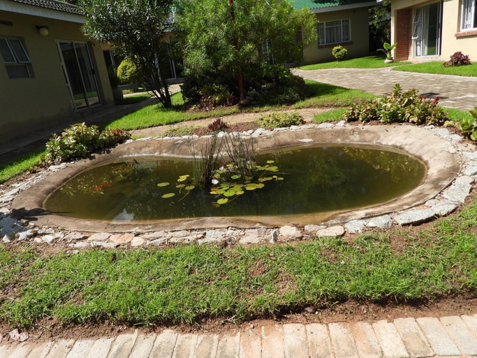 4, 2 Bed Apartment With En-suite Kitchenette - 2065, Harare